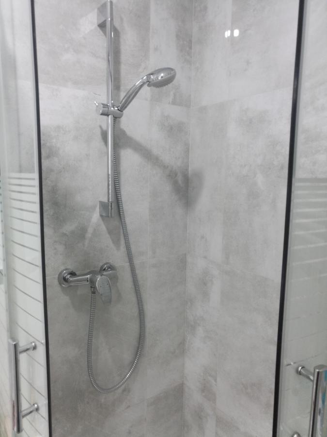 Studio Jutrzenka Z Lazienka By Apartamenty Na Dni Wroclaw Dış mekan fotoğraf
